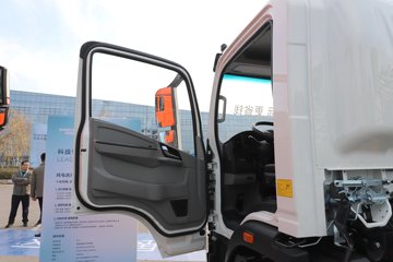 ����HOWOͳ˧T500 10.15�׵��Ŵ��綯�����ػ��� ����165.4kWhͼƬ