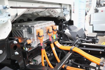 ����HOWOͳ˧T500 10.15�׵��Ŵ��綯�����ػ��� ����165.4kWhͼƬ