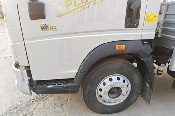 ����HOWO�Ῠ���� 2.3L���� 151���� ������8�� 4.15�׵��������ῨͼƬ