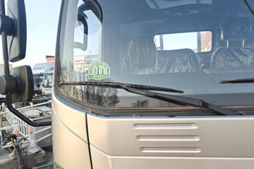 ����HOWO�Ῠ���� 2.3L���� 151���� ������8�� 4.15�׵��������ῨͼƬ