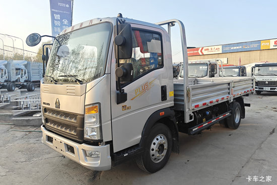 ����HOWO�Ῠ���� 2.3L���� 151���� ������8�� 4.15�׵��������Ῠ