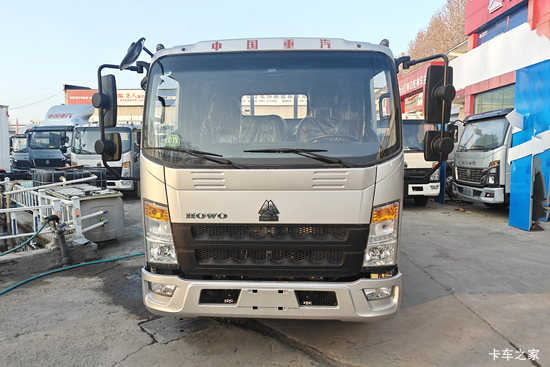 ����HOWO�Ῠ���� 2.4L���� 165���� 8�� 4.15�׵�����ʽ�Ῠ