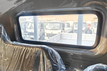 ����HOWO�Ῠ���� 2.3L���� 151���� ������8�� 4.15�׵��������ῨͼƬ