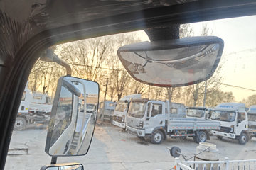 ����HOWO�Ῠ���� 2.3L���� 151���� ������8�� 4.15�׵��������ῨͼƬ