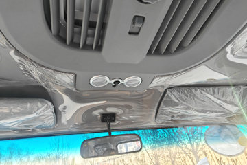 ����HOWO�Ῠ���� 2.3L���� 151���� ������8�� 4.15�׵��������ῨͼƬ