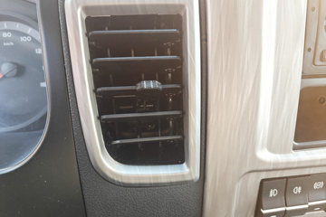 ����HOWO�Ῠ���� 2.3L���� 151���� ������8�� 4.15�׵��������ῨͼƬ