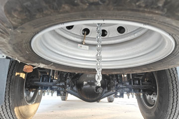 ����HOWO�Ῠ���� 2.3L���� 151���� ������8�� 4.15�׵��������ῨͼƬ