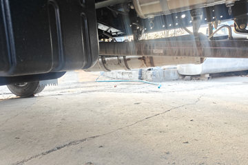 ����HOWO�Ῠ���� 2.3L���� 151���� ������8�� 4.15�׵��������ῨͼƬ