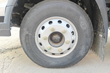 ����HOWO�Ῠ���� 2.3L���� 151���� ������8�� 4.15�׵��������ῨͼƬ