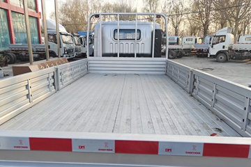 ����HOWO�Ῠ���� 2.3L���� 151���� ������8�� 4.15�׵��������ῨͼƬ