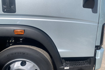 ����HOWO���� 4.15�׵��Ŵ��綯��դʽ�Ῠ ����150.83kWhͼƬ