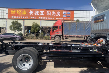����HOWO���� 4.15�׵��Ŵ��綯��դʽ�Ῠ ����150.83kWhͼƬ
