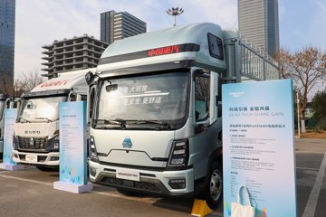 ����HOWOͳ˧PRO 4.15�׵��Ŵ��綯��դʽ�Ῠ ����150.83kWh(˯�߲�)ͼƬ