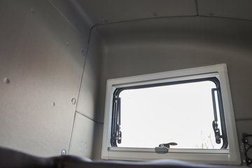 ����HOWOͳ˧PRO 4.15�׵��Ŵ��綯��դʽ�Ῠ ����150.83kWh(˯�߲�)ͼƬ