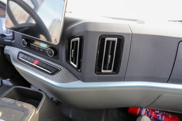 ����HOWOͳ˧PRO 4.15�׵��Ŵ��綯��դʽ�Ῠ ����150.83kWh(˯�߲�)ͼƬ