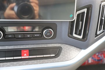 ����HOWOͳ˧PRO 4.15�׵��Ŵ��綯��դʽ�Ῠ ����150.83kWh(˯�߲�)ͼƬ