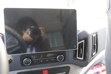 ����HOWOͳ˧PRO 4.15�׵��Ŵ��綯��դʽ�Ῠ ����150.83kWh(˯�߲�)ͼƬ