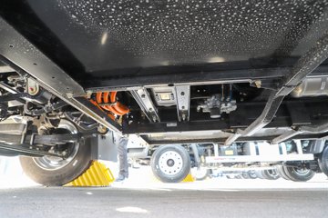 ����HOWOͳ˧PRO 4.15�׵��Ŵ��綯��դʽ�Ῠ ����150.83kWh(˯�߲�)ͼƬ