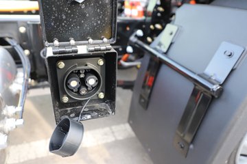 ����HOWO����PRO 4.15�׵��Ŵ��綯�����Ῠ ����ʱ��140.41kWhͼƬ