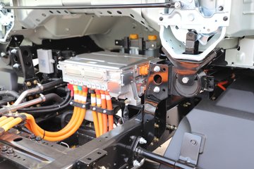 ����HOWO����PRO 4.15�׵��Ŵ��綯�����Ῠ ����ʱ��140.41kWhͼƬ