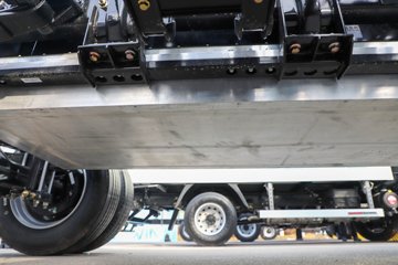 ����HOWO����PRO 4.15�׵��Ŵ��綯�����Ῠ ����ʱ��140.41kWhͼƬ