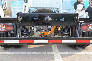 ����HOWO����PRO 4.15�׵��Ŵ��綯�����Ῠ ����ʱ��140.41kWhͼƬ