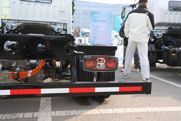 ����HOWO����PRO 4.15�׵��Ŵ��綯�����Ῠ ����ʱ��140.41kWhͼƬ