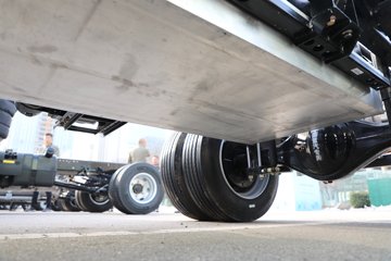 ����HOWO����PRO 4.15�׵��Ŵ��綯�����Ῠ ����ʱ��140.41kWhͼƬ