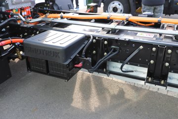 ����HOWO����PRO 4.15�׵��Ŵ��綯�����Ῠ ����ʱ��140.41kWhͼƬ