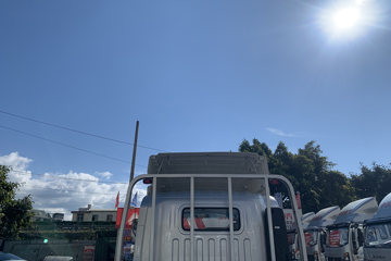 ����HOWO�Ῠ����M 2.5L���� 160���� ������8�� 3.3���Ű������ῨͼƬ