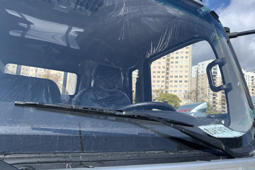 ����HOWO�Ῠ����M 2.5L���� 160���� ������8�� 3.3���Ű������ῨͼƬ