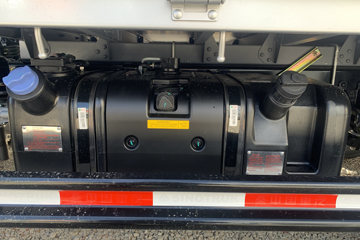 ����HOWO�Ῠ����M 2.5L���� 160���� ������8�� 3.3���Ű������ῨͼƬ