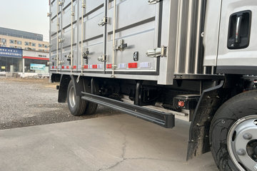 ʱ���캽M5 4.14�׵��Ŵ��綯��ʽ�Ῠ ���׿�83.57kWhͼƬ