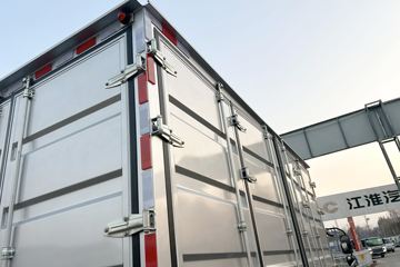 ʱ���캽M5 4.14�׵��Ŵ��綯��ʽ�Ῠ ���׿�83.57kWhͼƬ