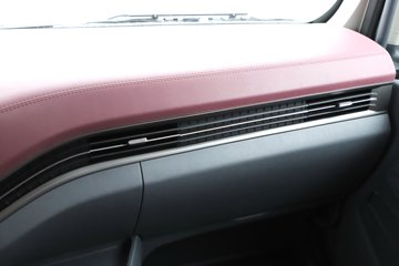 ���ӥ�� 13.2L LNG 530���� 6X4 һ�����12�� ǣ����ͼƬ