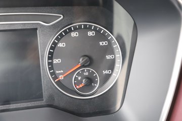 ���ӥ�� 13.2L LNG 530���� 6X4 һ�����12�� ǣ����ͼƬ