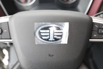 ���ӥ�� 13.2L LNG 530���� 6X4 һ�����12�� ǣ����ͼƬ