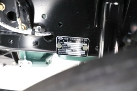 鹰驰&nbsp;牵引车底盘                                                图片