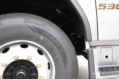 解放鹰驰 13.2L LNG 530马力 6X4 一汽解放12档 牵引车