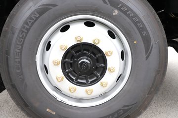 ���ӥ�� 13.2L LNG 530���� 6X4 һ�����12�� ǣ����ͼƬ