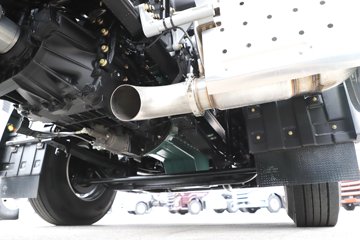 ���ӥ�� 13.2L LNG 530���� 6X4 һ�����12�� ǣ����ͼƬ