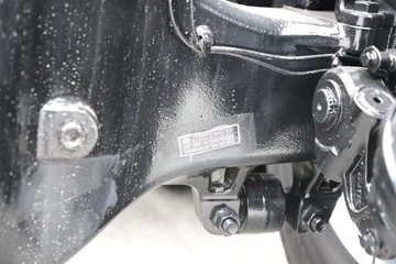 ���ӥ�� 13.2L LNG 530���� 6X4 һ�����12�� ǣ����ͼƬ