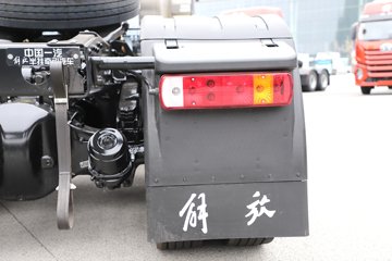 ���ӥ�� 13.2L LNG 530���� 6X4 һ�����12�� ǣ����ͼƬ