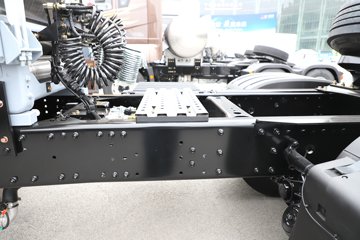 ���ӥ�� 13.2L LNG 530���� 6X4 һ�����12�� ǣ����ͼƬ