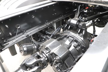 ���ӥ�� 13.2L LNG 530���� 6X4 һ�����12�� ǣ����ͼƬ