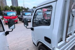 跃进 大拿T3 液刹 3.805米单排纯电动栏板轻卡 清陶50.23kWh