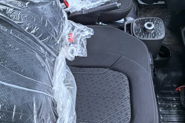 Ծ�� ����T3 Һɲ 3.805�׵��Ŵ��綯�����Ῠ ����50.23kWhͼƬ