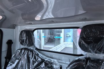 Ծ�� ����T3 Һɲ 3.805�׵��Ŵ��綯�����Ῠ ����50.23kWhͼƬ