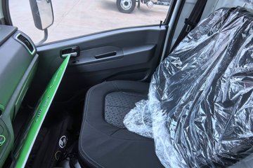 Ծ�� ����T3 Һɲ 3.805�׵��Ŵ��綯�����Ῠ ����50.23kWhͼƬ