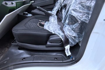 Ծ�� ����T3 Һɲ 3.805�׵��Ŵ��綯�����Ῠ ����50.23kWhͼƬ